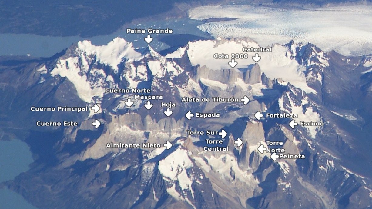Vista aérea da Cordilheira Paine.