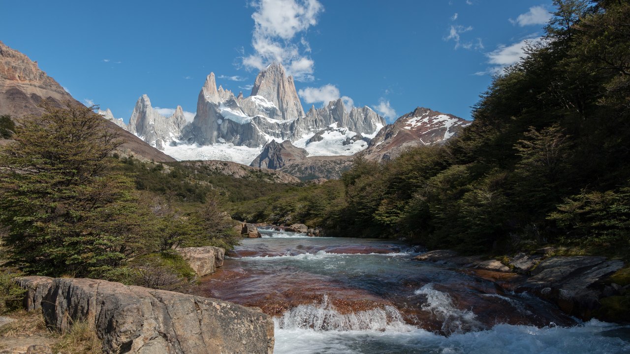 Vista do Cerro Fitz Roy, também conhecido como Cerro Chaltén.